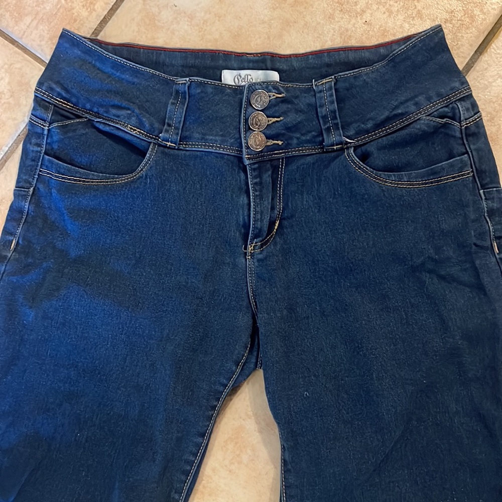 Cello Butt Lifting Skinny Jeans in Juniors size 9